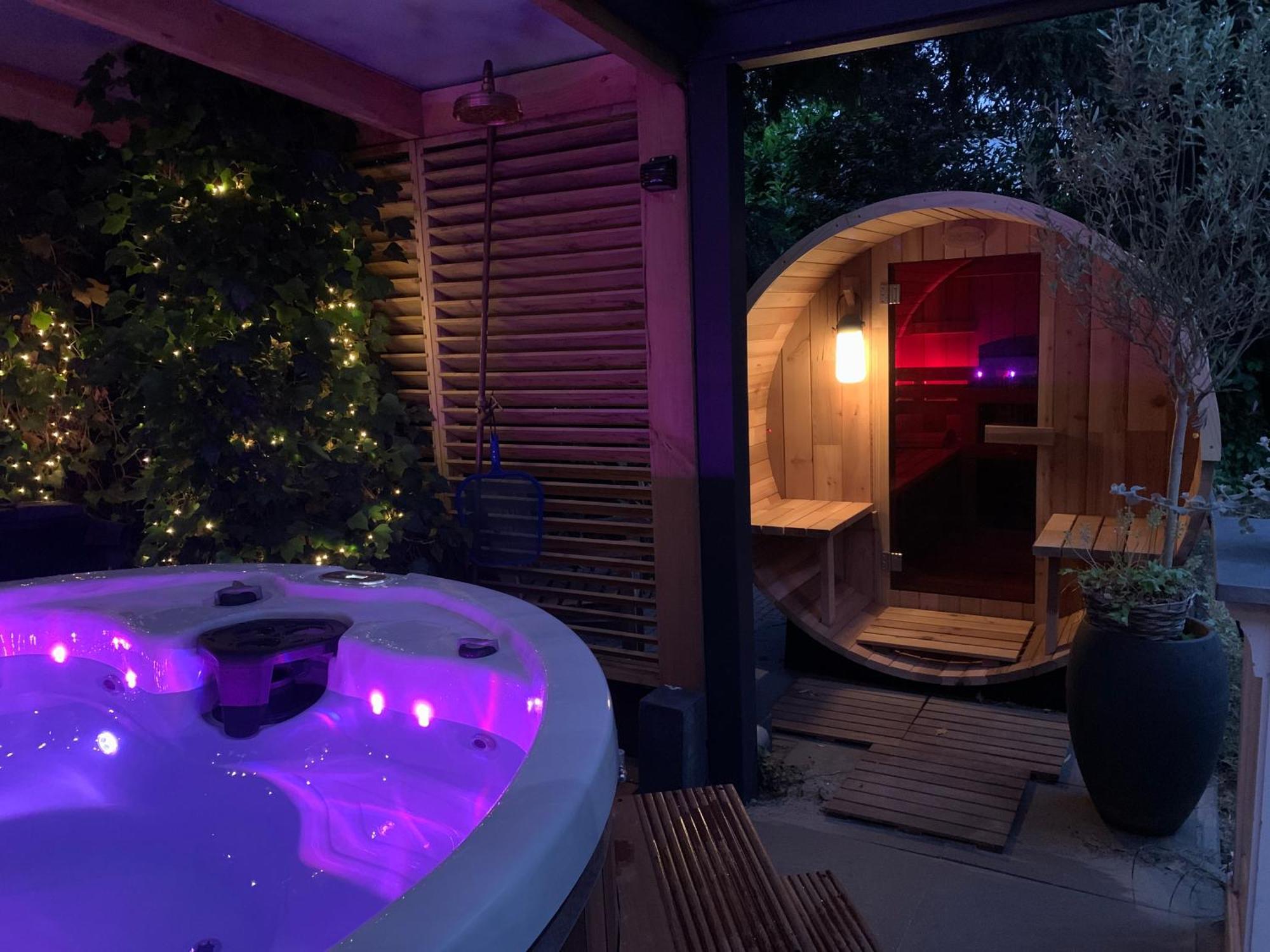 Den Ham Romantisch Wellness Appartement Met Prive Hottub Sauna Gamesroom מראה חיצוני תמונה
